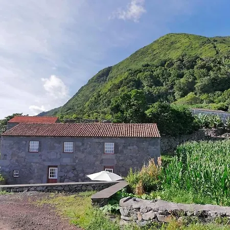 Casas Dos Vimes Κατάλυμα σε φάρμα *