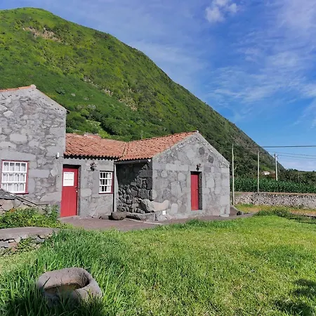 Alojamento de Turismo Rural Casas Dos Vimes Faja dos Vimes