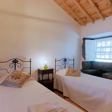 Alojamento de Turismo Rural Casas Dos Vimes