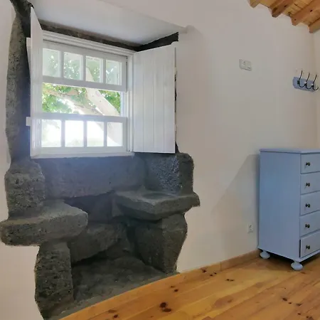 Alojamento de Turismo Rural Casas Dos Vimes