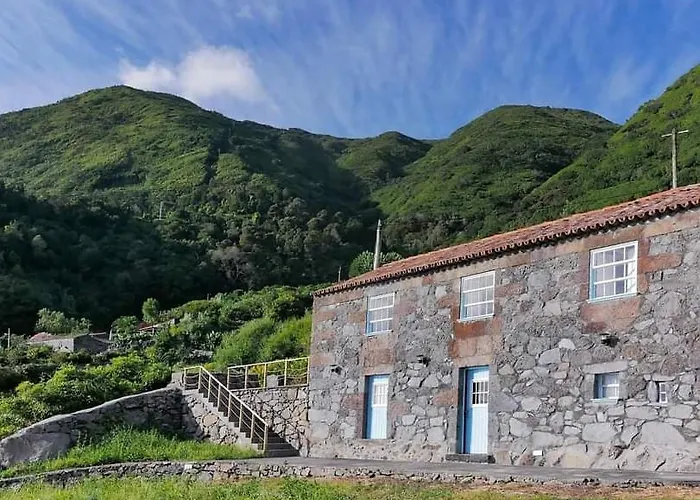 Casas Dos Vimes Lantgård *